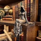 💃🖤Lady Reaper - Ethereal Hooded Figure Sculpture